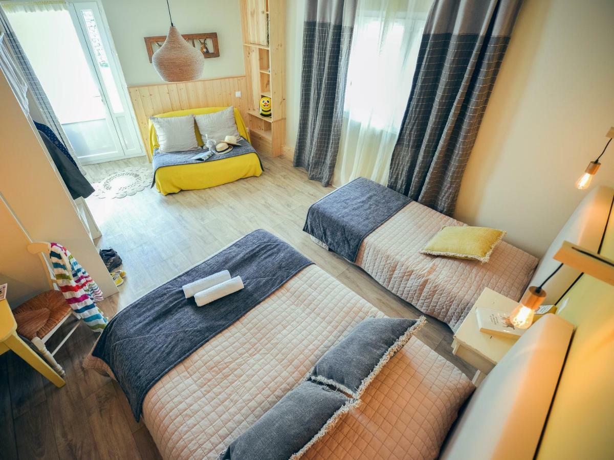 Chez Laurette Bed & Breakfast *
